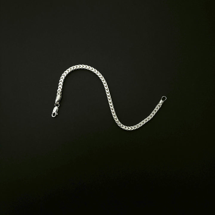 4mm Sterling Silver Franco Chain Bracelet, interlocking Franco links with a diamond-cut finish, Sterling Silver,4mm width, Lobster Clasp