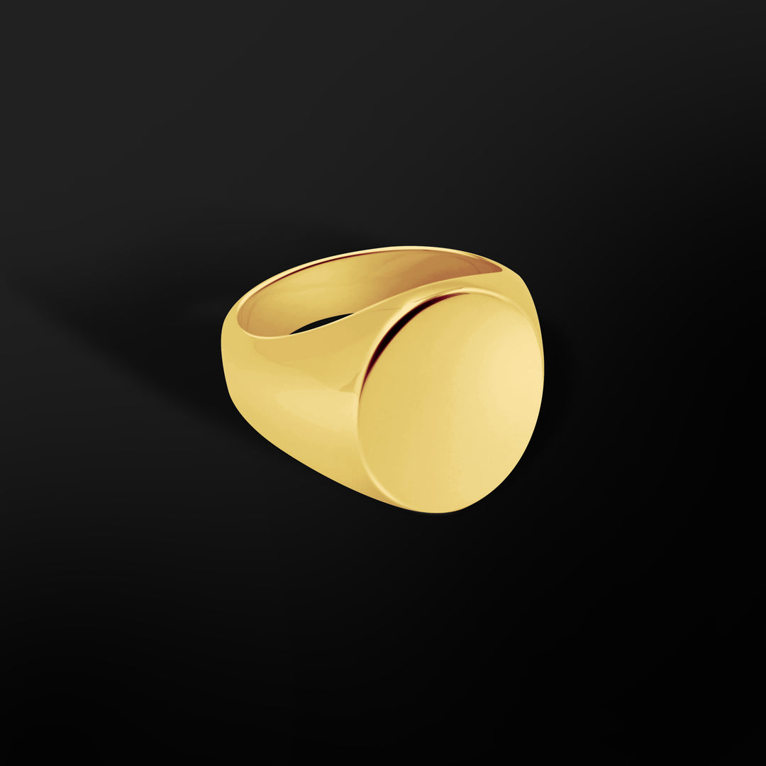Oval Signet Ring for men, timeless addition to your wardrobe, Mens gold ring. Best rings for men, gift your partner a perfect ring this valentine